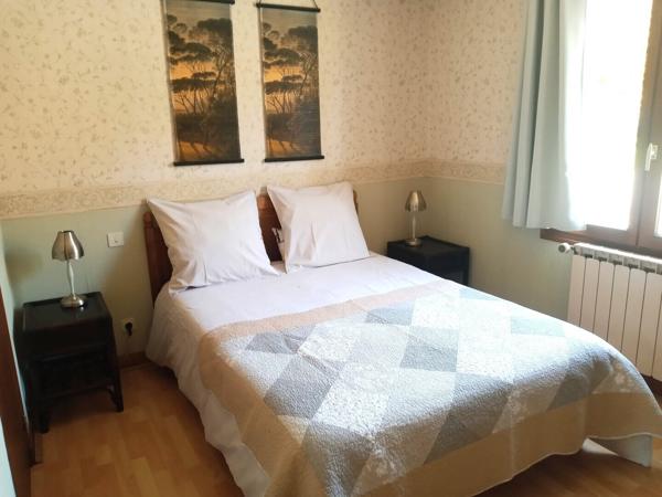 Très bel ensemble sur 6160m2 : Une affaire qui marche !!! 363 000 € H.A.I.*