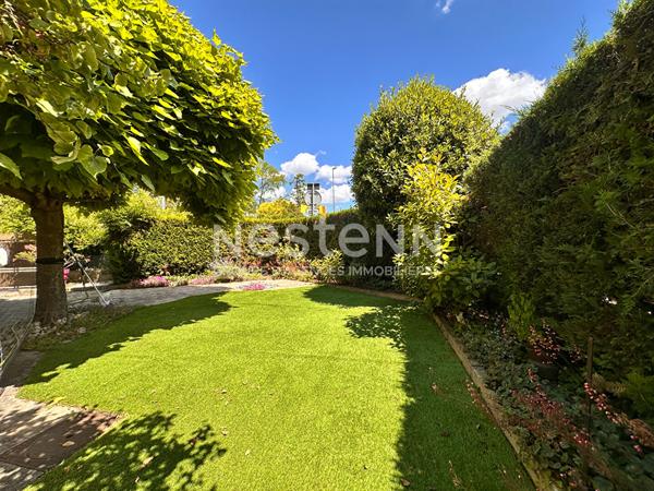 Maison  familiale 4 pièces 3 chambres avec 2 balcons et un jardin- 69500 BRON