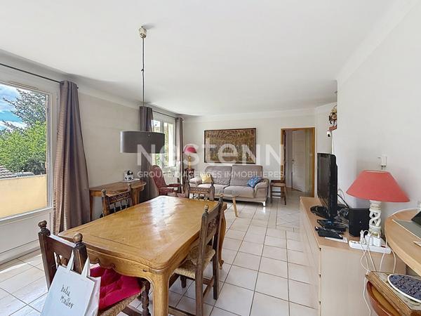Maison  familiale 4 pièces 3 chambres avec 2 balcons et un jardin- 69500 BRON