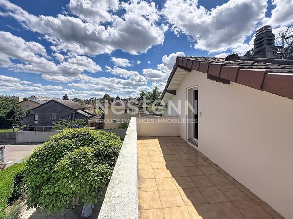 Maison  familiale 4 pièces 3 chambres avec 2 balcons et un jardin- 69500 BRON