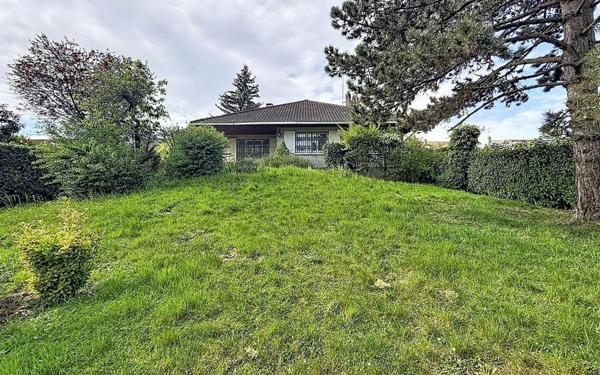 Maison à vendre    5 pièces • 122 m2 Villecresnes