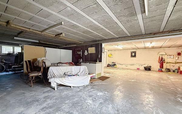 Maison à vendre    5 pièces • 122 m2 Villecresnes