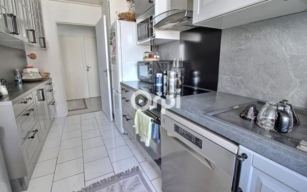 Appartement à louer    4 pièces • 80,43 m2 Viry-Châtillon