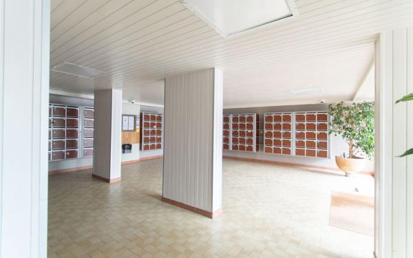 Appartement à louer    4 pièces •  Pau