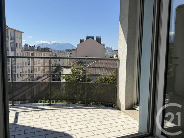 Appartement T4 à vendre  4 pièces - 85 m 2   GRENOBLE  - 38
