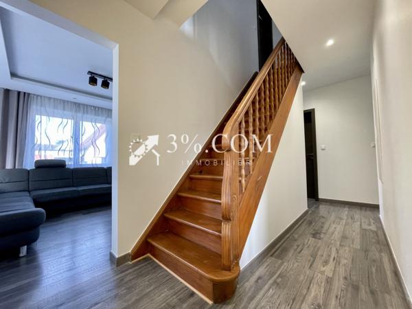 Maison 6 pièce(s) 2 chambre(s) 246 m²
