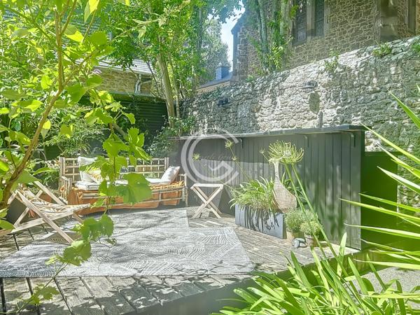 Saint-Malo (35400) 3/4 PIECES ATYPIQUES ET SES EXTERIEURS