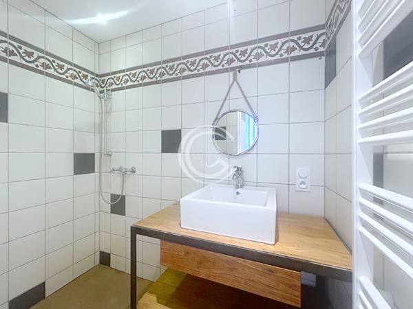 Saint-Malo (35400) 3/4 PIECES ATYPIQUES ET SES EXTERIEURS