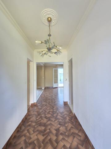 Maison 6 pièce(s) 5 chambre(s) 148.43 m²