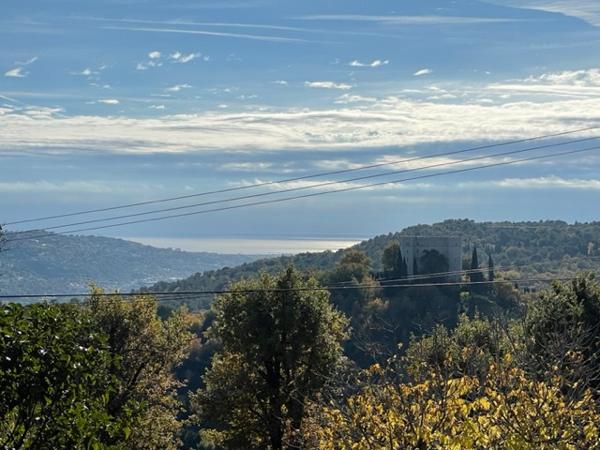 Saint-Jeannet (06640) Terrain Saint Jeannet aperçu mer