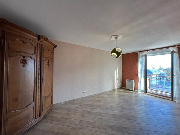 Villers les Nancy, 145K€, Appart 61m2 balcon, cave garage. pas de tx.