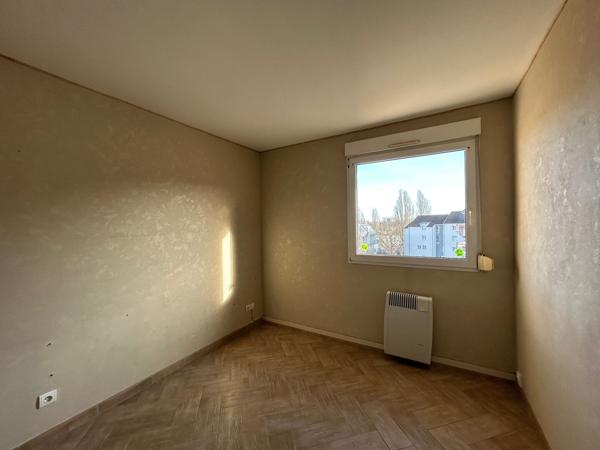 Villers les Nancy, 145K€, Appart 61m2 balcon, cave garage. pas de tx.