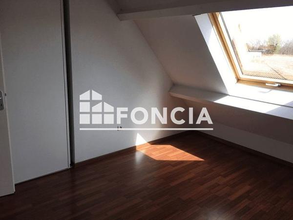 Location Appartement 2 pièces 35.99 m² - 64/66 RUE DES GRAVES Eysines 33320