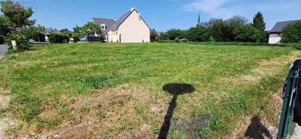 Terrain à Batir à vendre à Saint-Guinoux en Ille-et-Vilaine (35430), ref : 019/5380 MCB   
centre ville