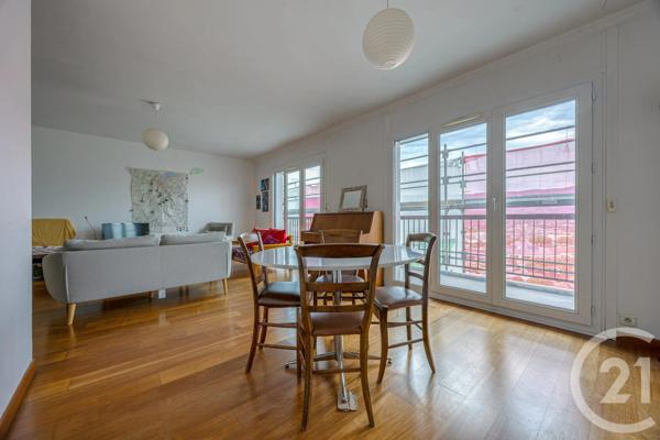 Appartement T5 à vendre  5 pièces - 99,16 m 2   CHAMBERY  - 73