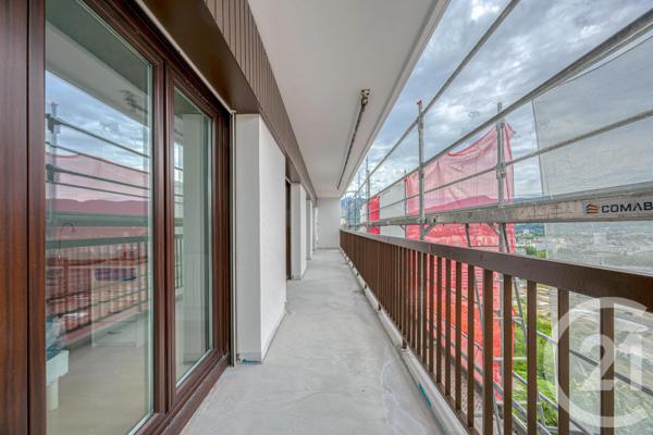 Appartement T5 à vendre  5 pièces - 99,16 m 2   CHAMBERY  - 73
