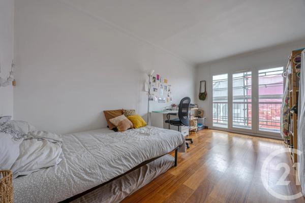 Appartement T5 à vendre  5 pièces - 99,16 m 2   CHAMBERY  - 73