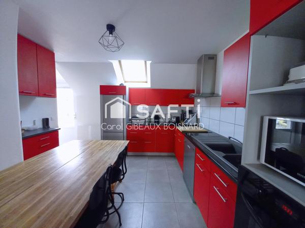 Maison rénovée avec goût, 3 chambres, garage et jardin