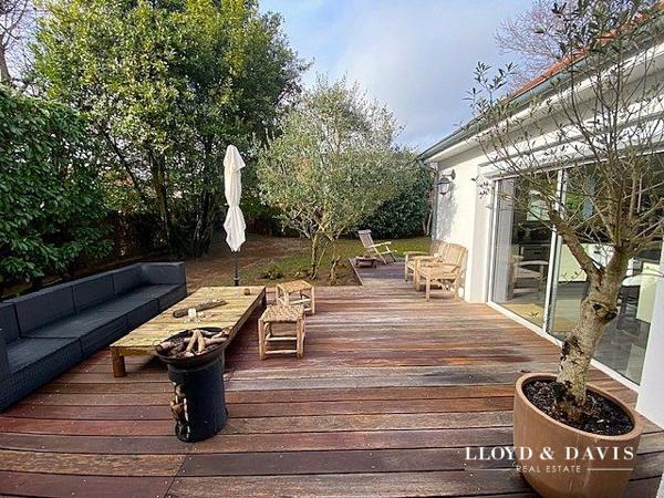 Superbe villa contemporaine haut de gamme