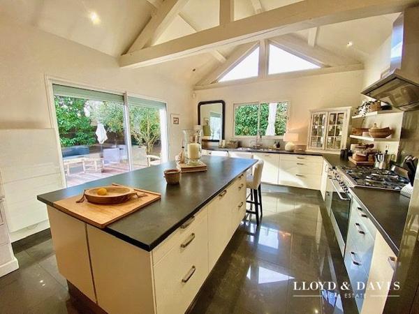 Superbe villa contemporaine haut de gamme