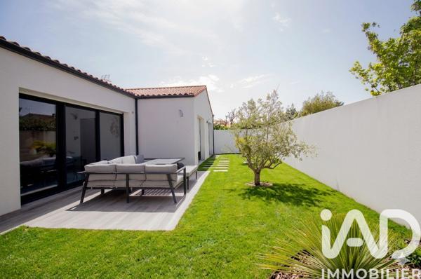 Maison à vendre 6 pièces 164 m² Nieul-sur-Mer