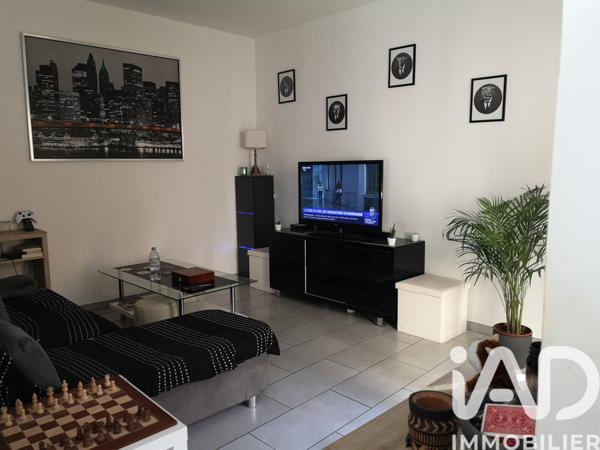 Immeuble à vendre 240 m² Sorgues