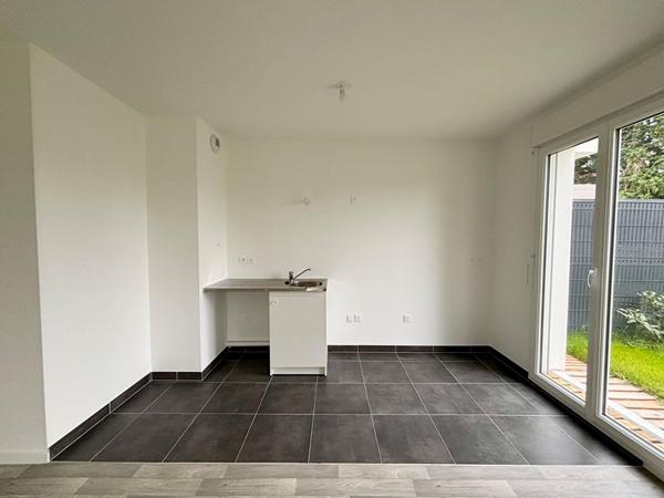 Appartement neuf avec terrasse et grand jardin privatif - OZOIR LA FERRIERE