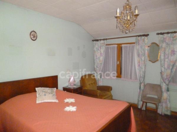 Maison à vendre 6 pièces, 4 chambres, sous-sol 2 garages PREMERY (58)