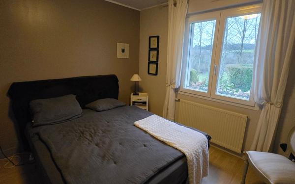 Maison à vendre    5 pièces •  Eu