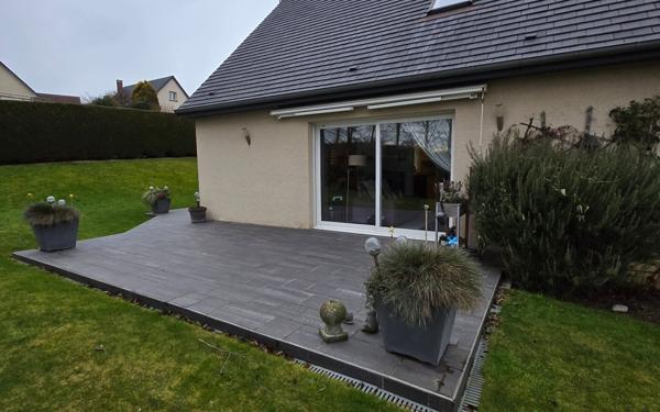 Maison à vendre    5 pièces •  Eu