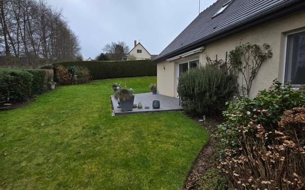 Maison à vendre    5 pièces •  Eu