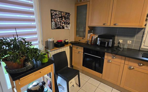 Maison à vendre    5 pièces •  Eu