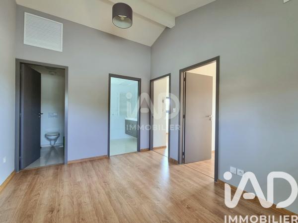 Maison à vendre 6 pièces 195 m² Rouffiac-Tolosan