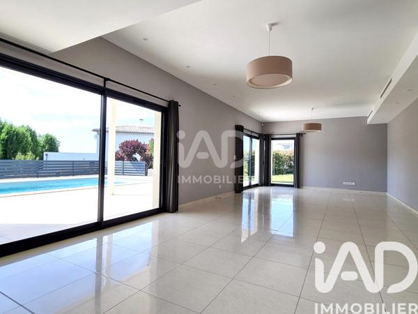 Maison à vendre 6 pièces 195 m² Rouffiac-Tolosan