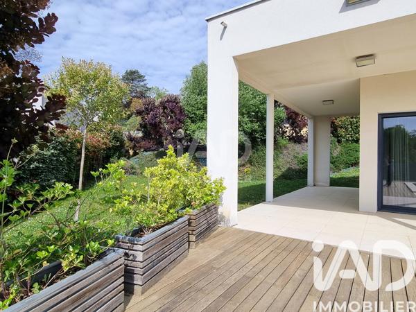 Maison à vendre 6 pièces 195 m² Rouffiac-Tolosan