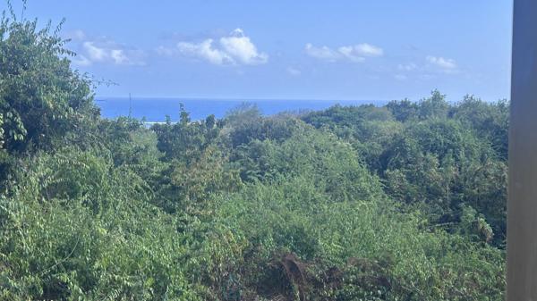 Villa neuve avec piscine idéale pour toute èvasion familliale bien équipée pour aussi reçevoir des amis
