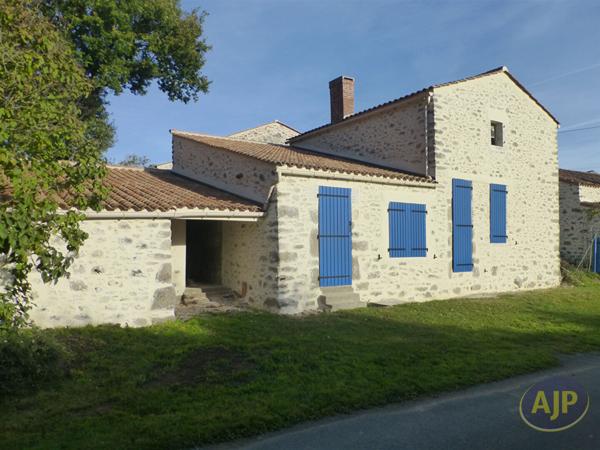 Vente maison Nesmy : 499 225 € - AJP Immobilier La Roche-sur-Yon