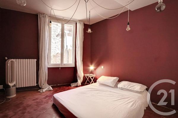 Maison à vendre  9 pièces - 270 m 2   PIGNANS  - 83