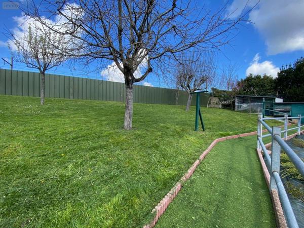 Maison à vendre à Vierzon dans le Cher (18100), ref : 044/1881