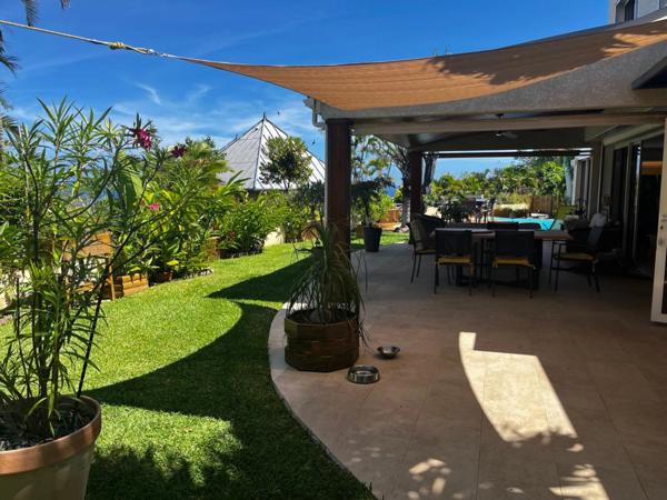 Villa à vendre 5 pièces vue océan SAINT GILLES LES BAINS (974)