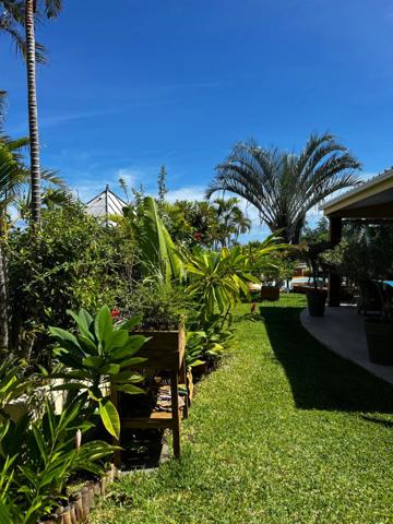 Villa à vendre 5 pièces vue océan SAINT GILLES LES BAINS (974)