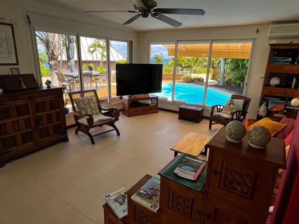 Villa à vendre 5 pièces vue océan SAINT GILLES LES BAINS (974)