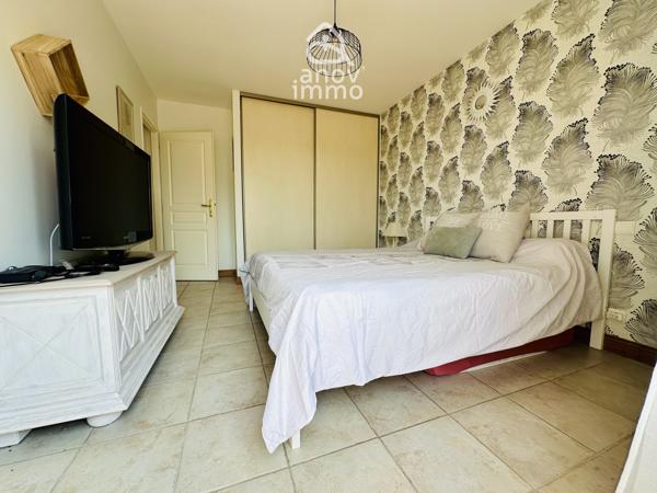 Maison 9 pièce(s) 4 chambre(s) 203.92 m²