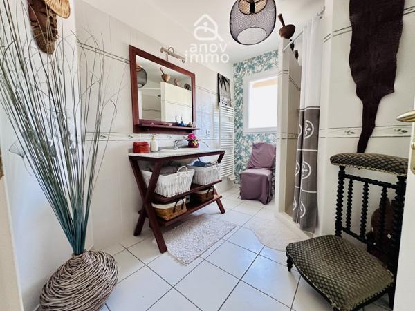 Maison 9 pièce(s) 4 chambre(s) 203.92 m²