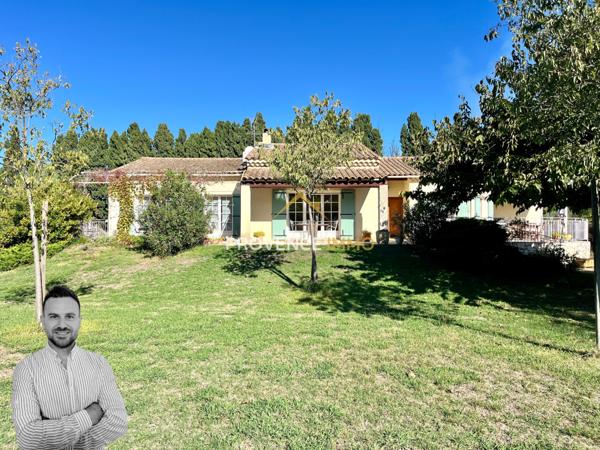 Eyguières (13430) Villa 150m² - Plain pied - 4 chambres - Piscine - Terrain de 5737m²