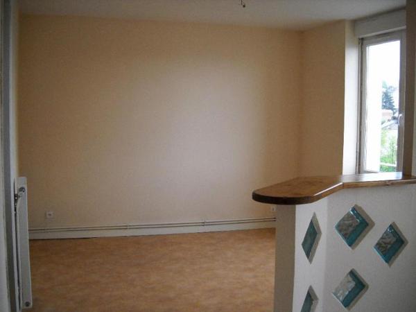 Appartement 3 pièces de 64 m² à Saint etienne