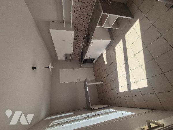 Maison de ville avec cour privative