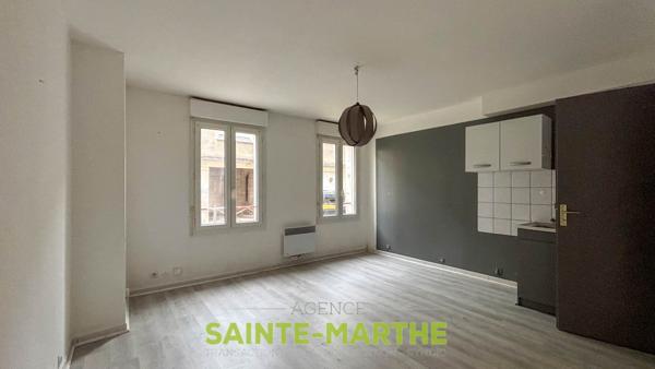 Niort centre, appartement T2 avec extérieur. Niort (79000)