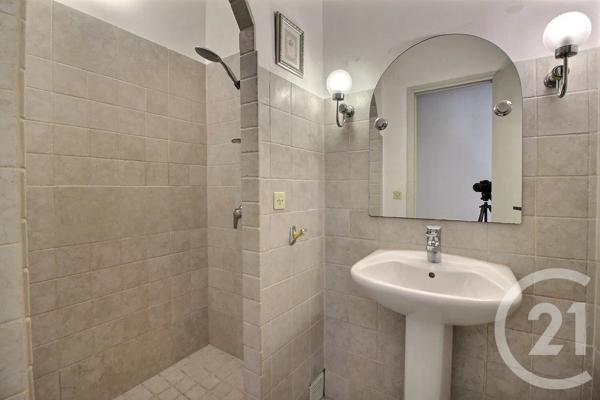 Maison à vendre  7 pièces - 200 m 2   LE BAR SUR LOUP  - 06