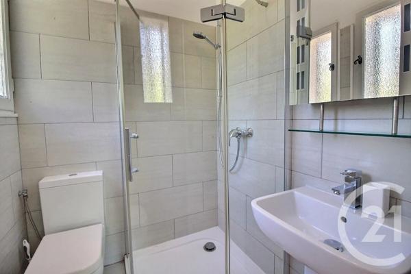 Maison à vendre  7 pièces - 200 m 2   LE BAR SUR LOUP  - 06